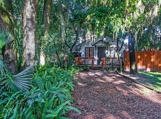 4050 McGirts Blvd, Jacksonville, FL 32210