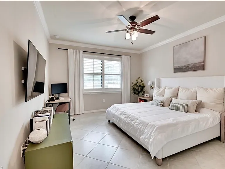 3564 E Hampton Cir #1 — Photo 11