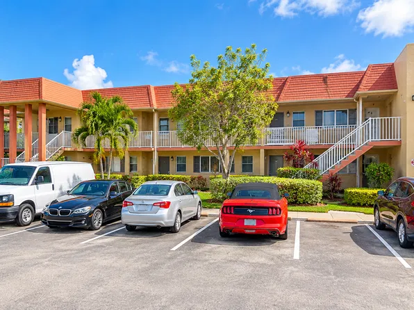 Deerfield Beach Apartments, 155 SE 5th Ct #10, Deerfield Beach, FL 33441