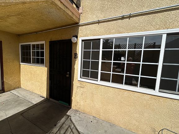 3rd image of 6421 Albany St APT B
