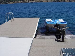 10230 S Lakeshore Rd, Chelan, WA 98816