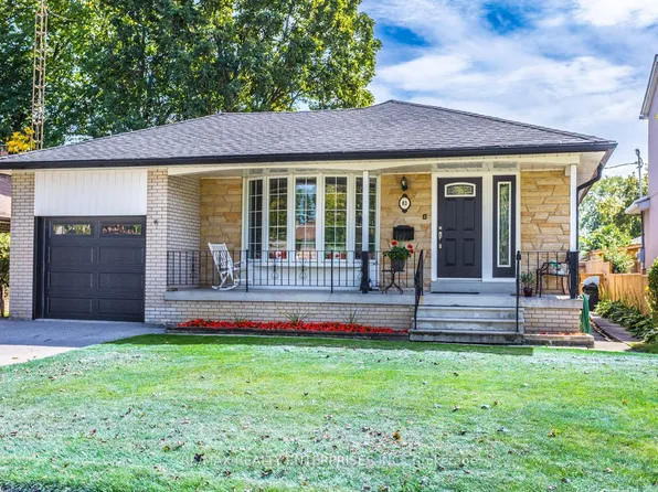 83 Carsbrooke Rd, Toronto, ON M9C 3C7