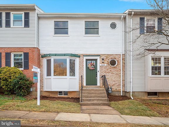 2nd image of 3023 Winter Pine Ct