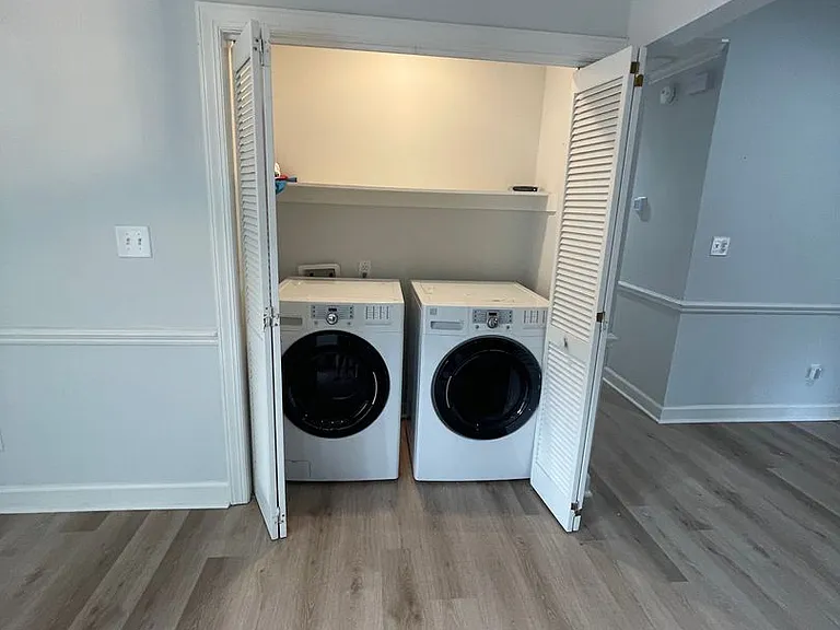 4704 Courtside Pl #A — Photo 8