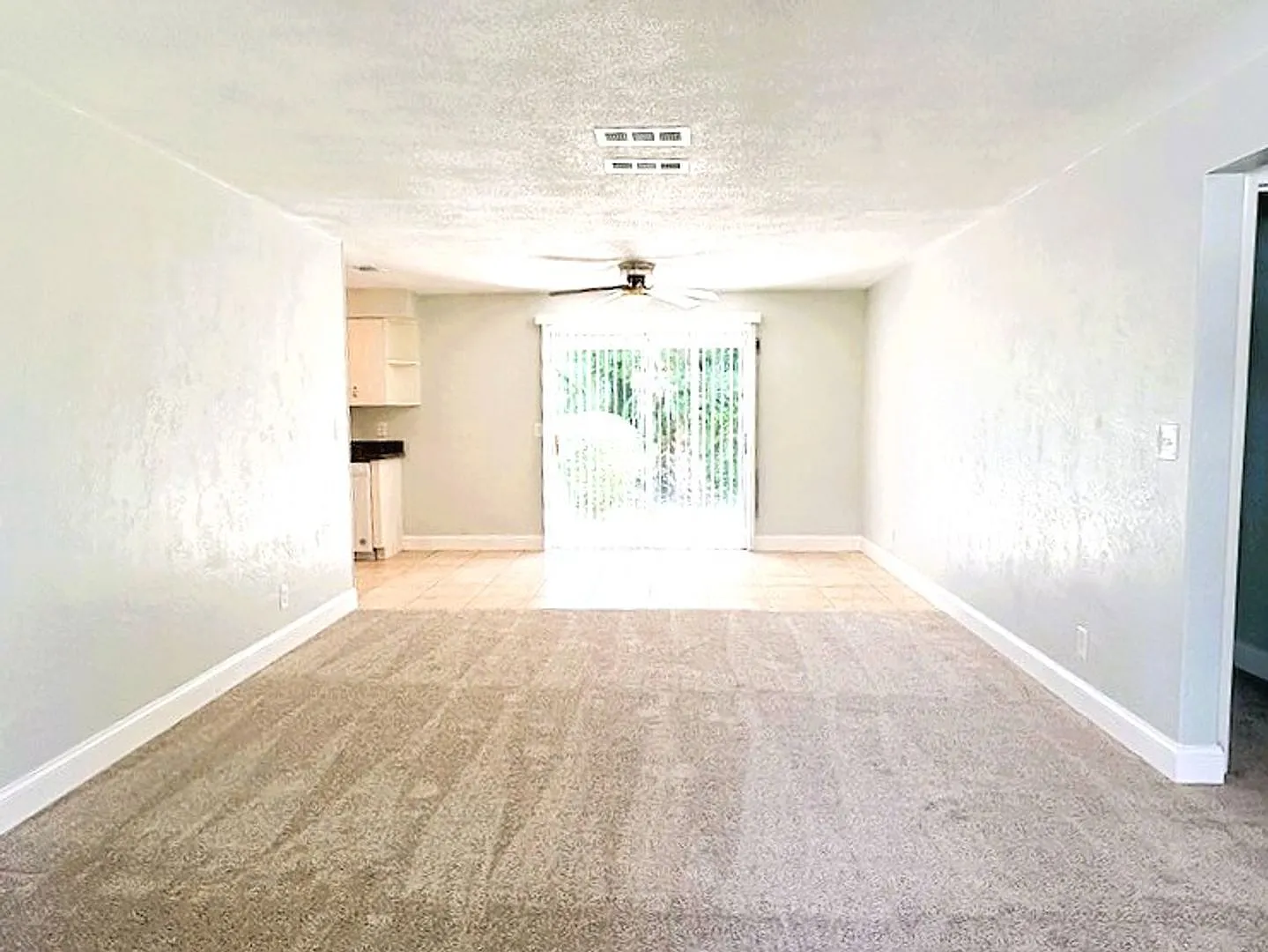 Adorable 2 Bedroom Port Orange Home! — Photo 2