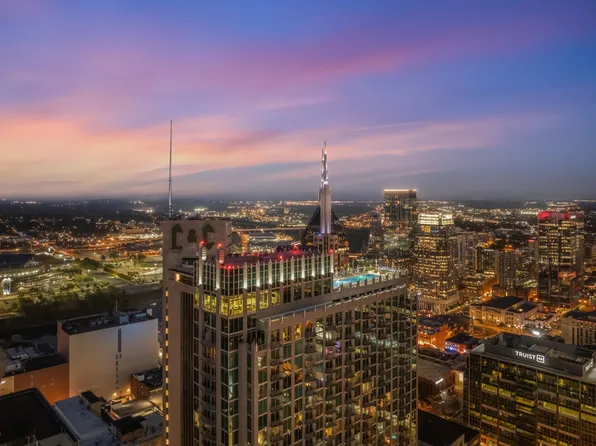415 Church St APT 2907, Nashville, TN 37219