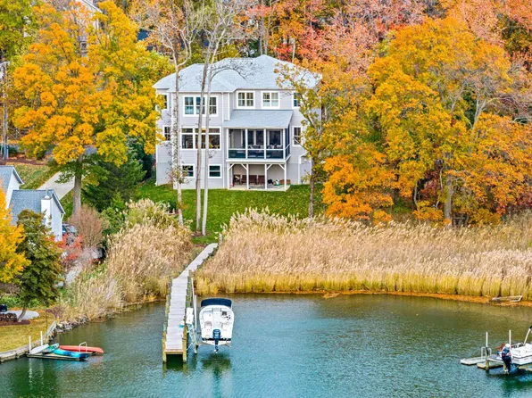 90 E Lake Dr, Annapolis, MD 21403