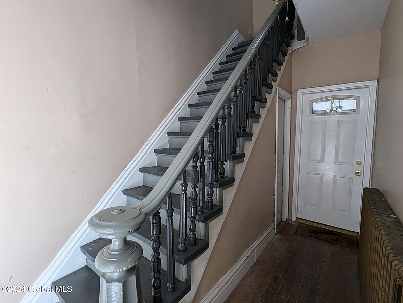 2nd image of 1851 Highland Avenue