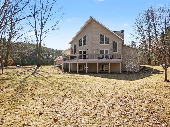 4515 W 112th St, Grant, MI 49327