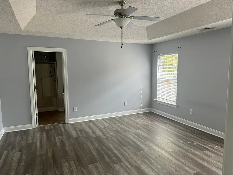207 Chesapeake Ln — Photo 9