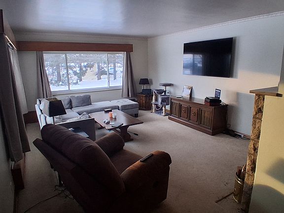 Upstairs living room