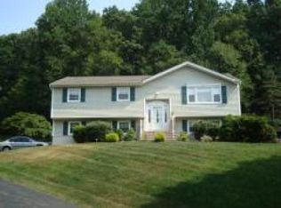 12 Seneca Trl, Randolph, NJ 07869