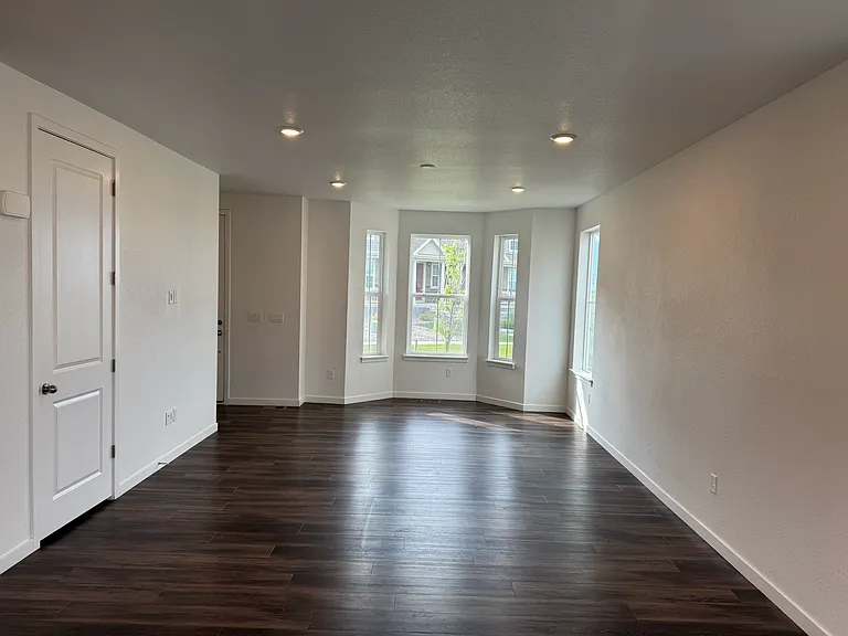17674 Olive St — Photo 2