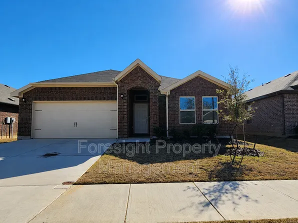 538 Concho St, Aubrey, TX 76227
