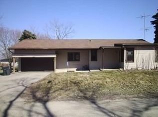 N3354 Maple Rd, Lake Geneva, WI 53147