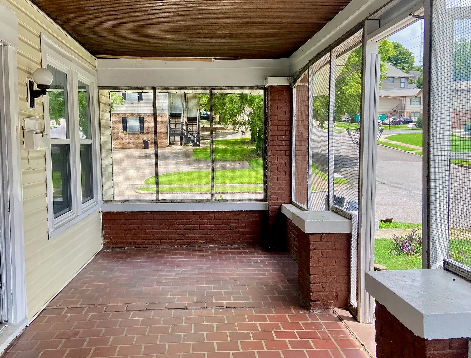 3 bed, 1488 sqft, $1,795 — Photo 2