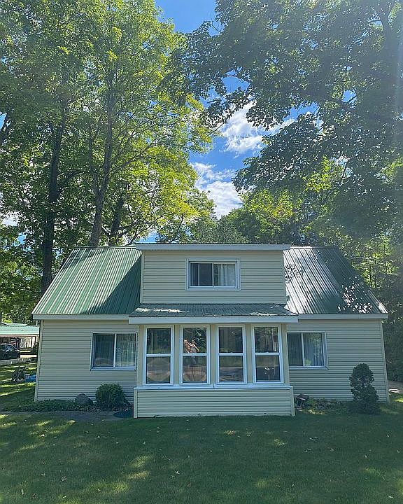 8468 Paradise Trl, Carp Lake, MI 49718 Zillow