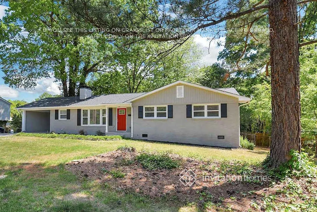 4133 Seaforth Dr Charlotte, NC 28205 — Photo 2