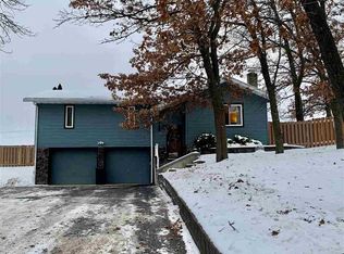373 Clinton Ct, Amherst, WI 54406