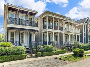 908 E 26th St, Houston, TX 77009