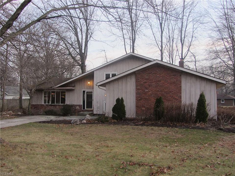 1st image of 27635 Whitehill Cir