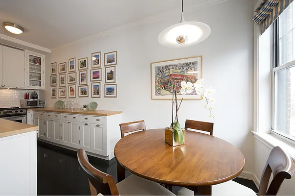 Sold by Stribling | media 13