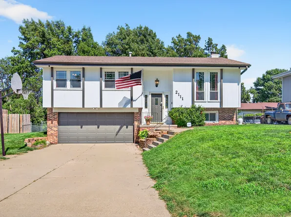 2111 N 141st Ave, Omaha, NE 68164