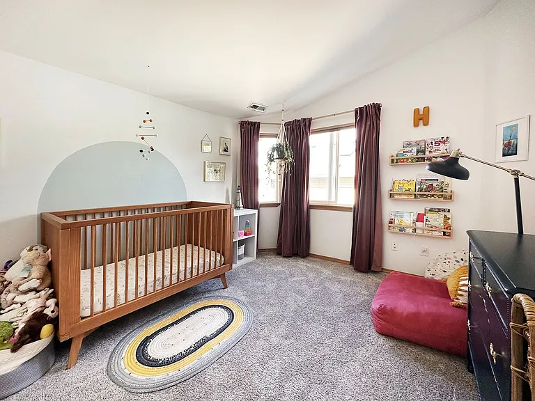 9307 Linden Ave N #D — Photo 11