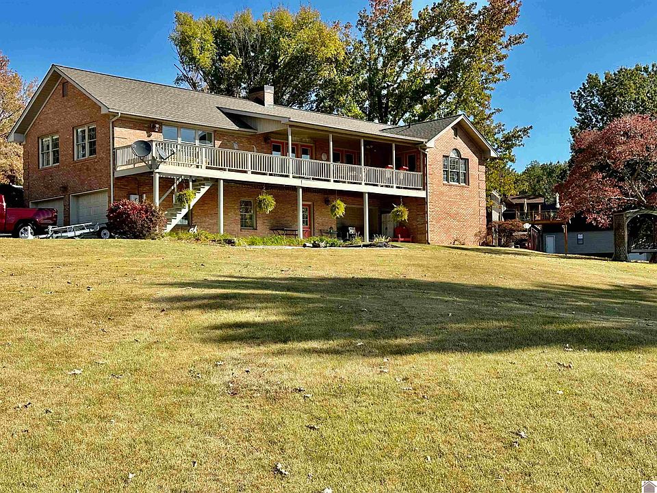 135 Southview Dr, Cadiz, KY 42211 Zillow