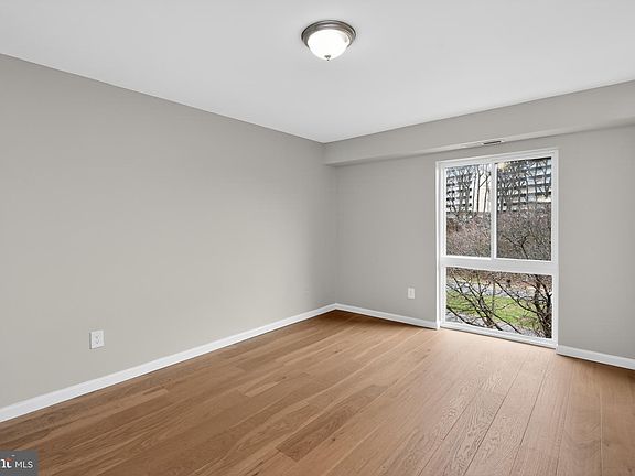 4th image of 6137 Edsall Rd APT I