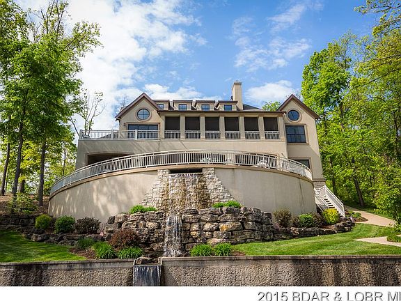 5th image of 884 Spring Creek Dr