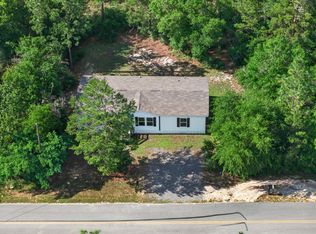 158 W Violet Ln, Defuniak Springs, FL 32433