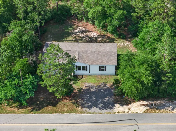 158 W Violet Ln, Defuniak Springs, FL 32433