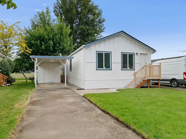 1999 Jansen Way Unit 16, Woodburn, OR 97071