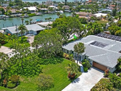 3207 Hibiscus Dr W, Belleair Beach, FL, 33786