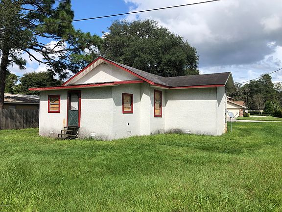 4th image of 315 Oakwood Ave