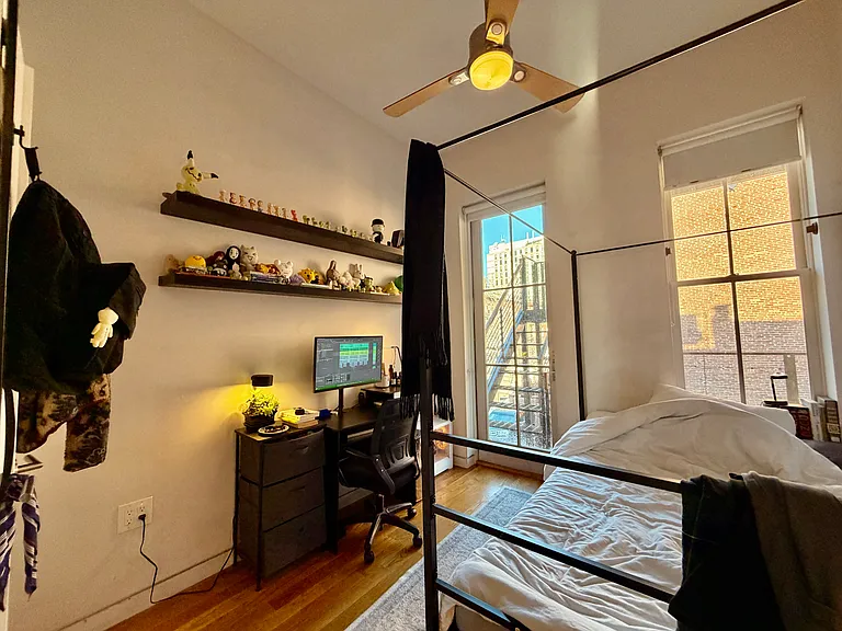 1607 Tremont St #2 — Photo 9