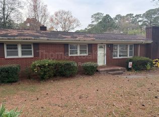208 Ridgewood Dr, Rocky Mount, NC 27803