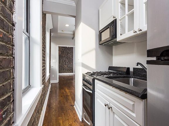 3rd image of 410 E 13th St #6H