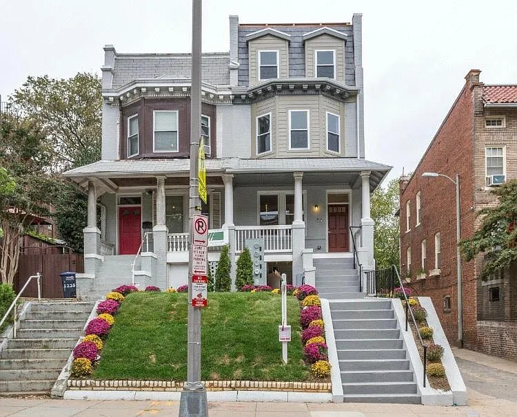 1233 Euclid St NW #1