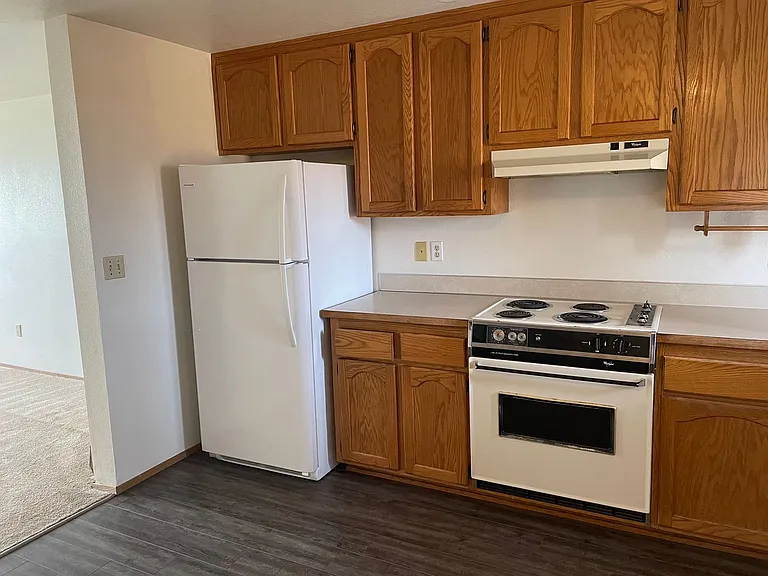 Forsythe (445 SE Regatta Dr) — Photo 3