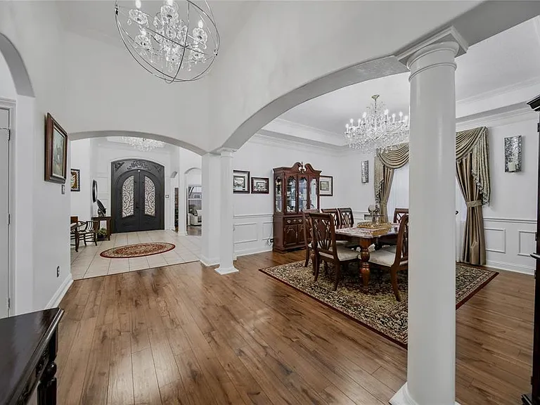 3831 Lakeridge Canyon Dr — Photo 3