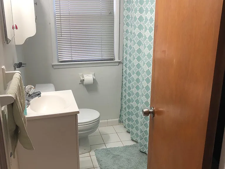 3754 Buckingham Ave — Photo 6