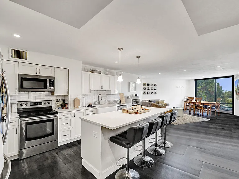 3800 N Hills Dr #301 — Photo 5