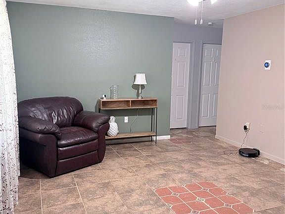 4th image of 1420 Belleview Rd
