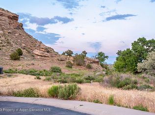 2 Howard Ave, Rifle, CO 81650