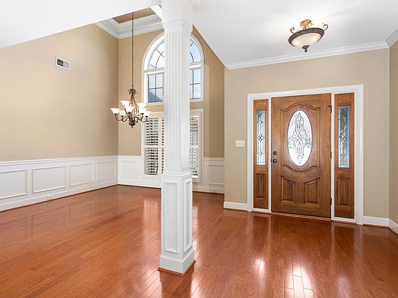 4th image of 5001 Gihon Cir