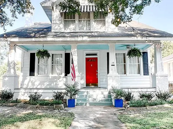 19 Macy Pl, Mobile, AL 36604