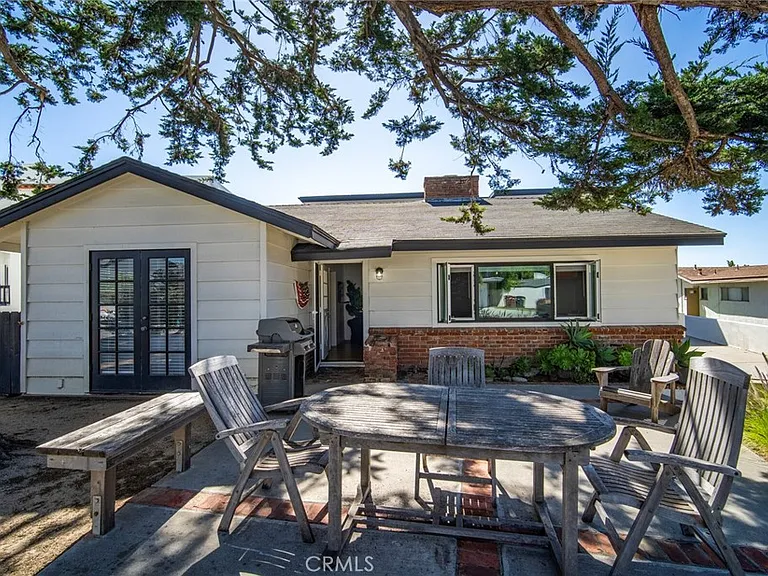 237 Avenida Montalvo #A — Photo 2