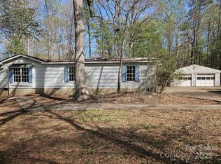 1586 Brook Ln, Denver, NC 28037